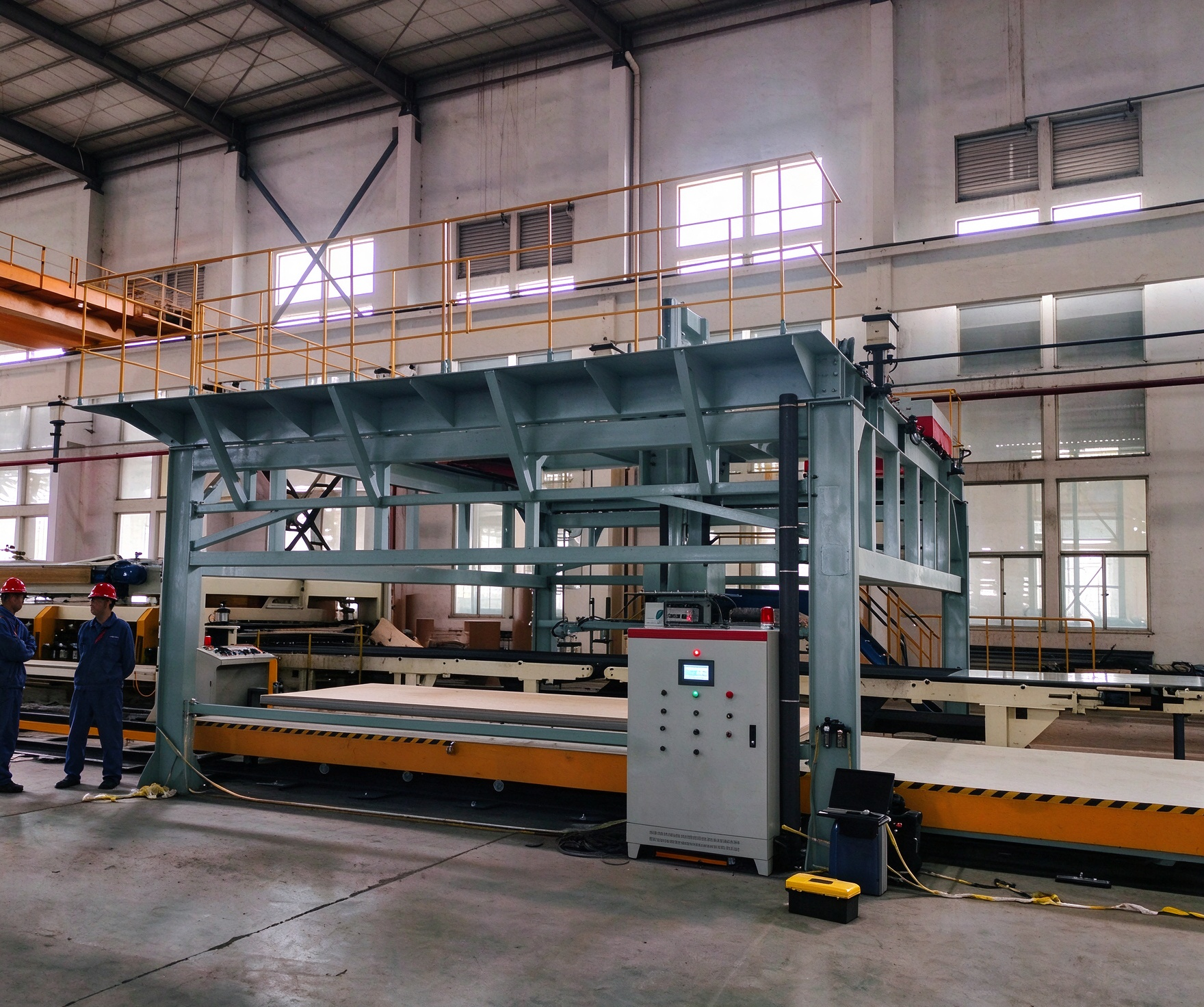 M&aacute;y xếp chồng kiểu cần cẩu cổng