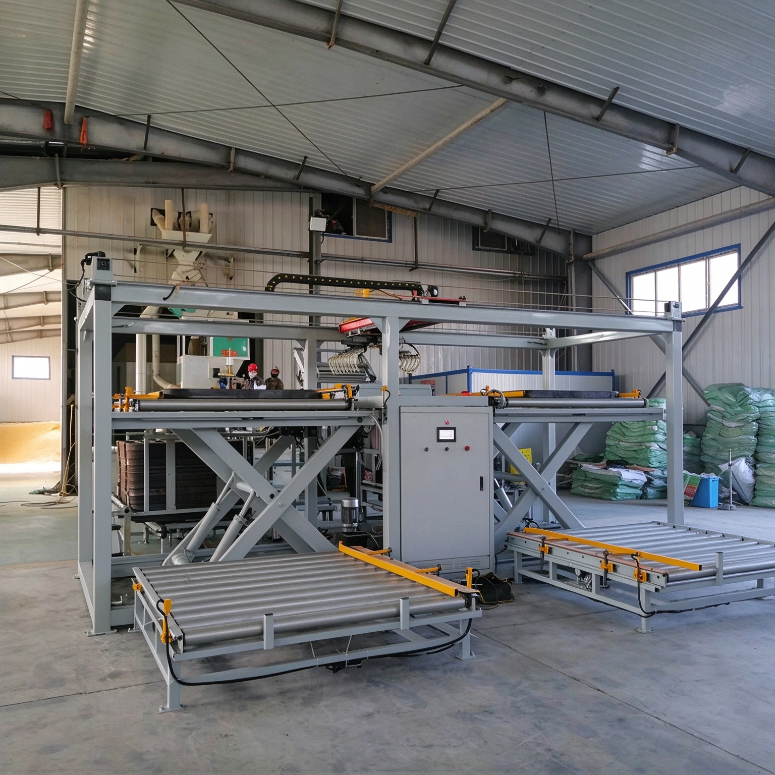 M&aacute;y xếp chồng t&uacute;i lớn PE ở vị tr&iacute; cao